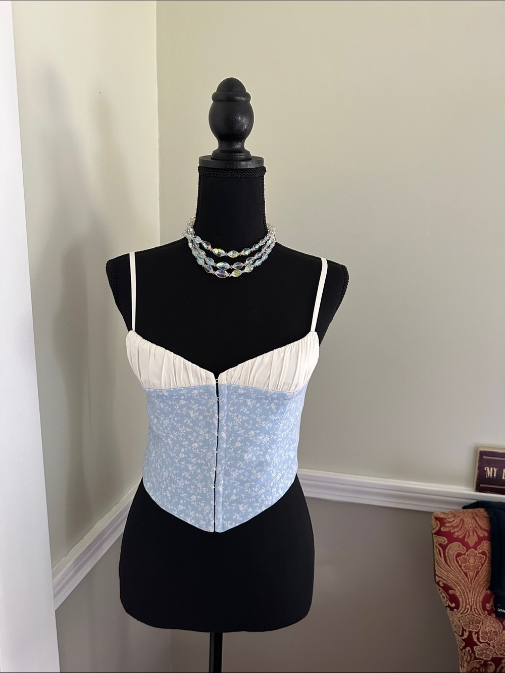 Rumored Cream & Light Blue Floral Bustier Crop Top(B) - Picture 2 of 13